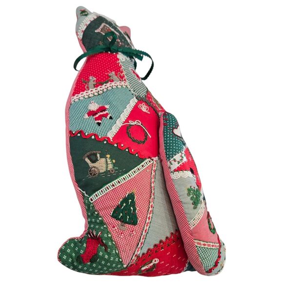 Handmade Vintage Christmas Cat Detailed Embroidered Patchwork Quilt Soft Pillow - Picture 5 of 16